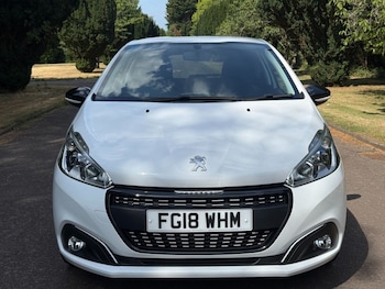 Used Peugeot 208 2018 for sale - 79166845: Photo