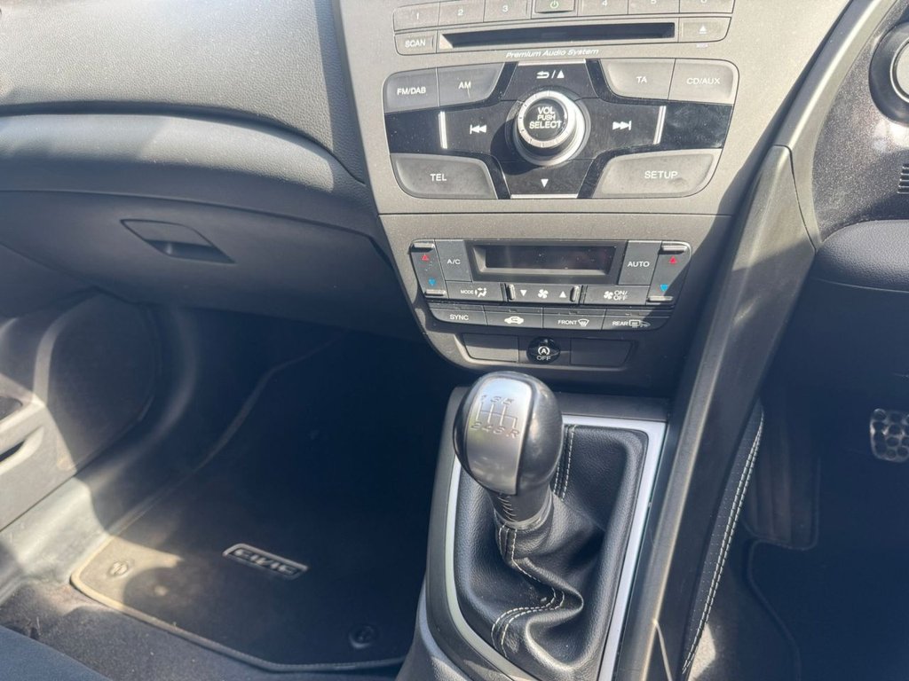 Used Honda Civic 2014 for sale - 78134120: Photo 24