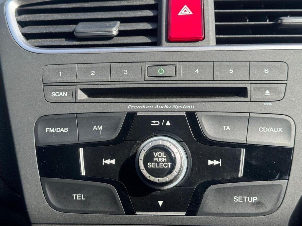 Used Honda Civic 2014 for sale - 78134120: Photo 28