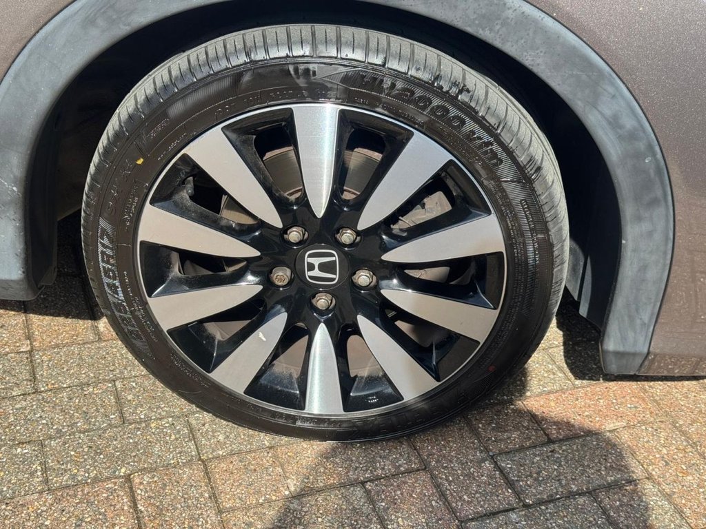 Used Honda Civic 2014 for sale - 78134120: Photo 34