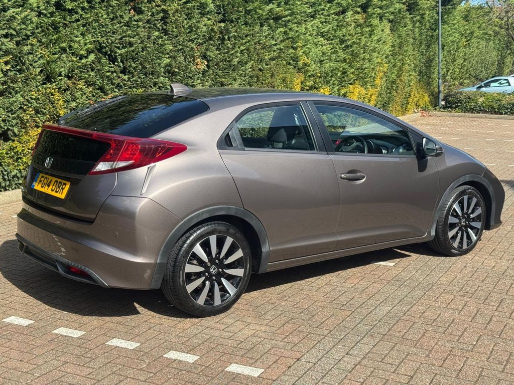 Used Honda Civic 2014 for sale - 78134120: Photo 4