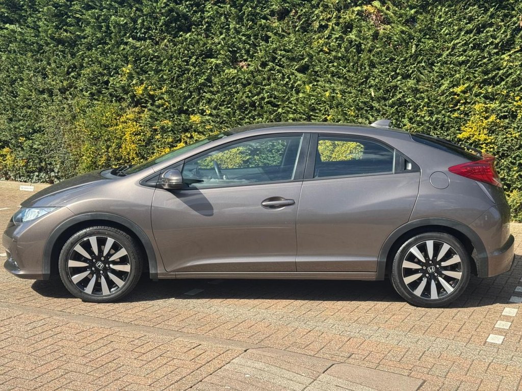 Used Honda Civic 2014 for sale - 78134120: Photo 9