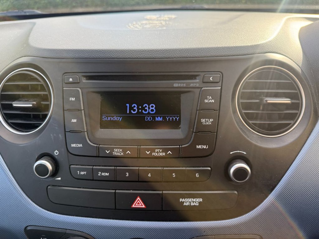 Used Hyundai i10 2016 for sale - 76686046: Photo 34