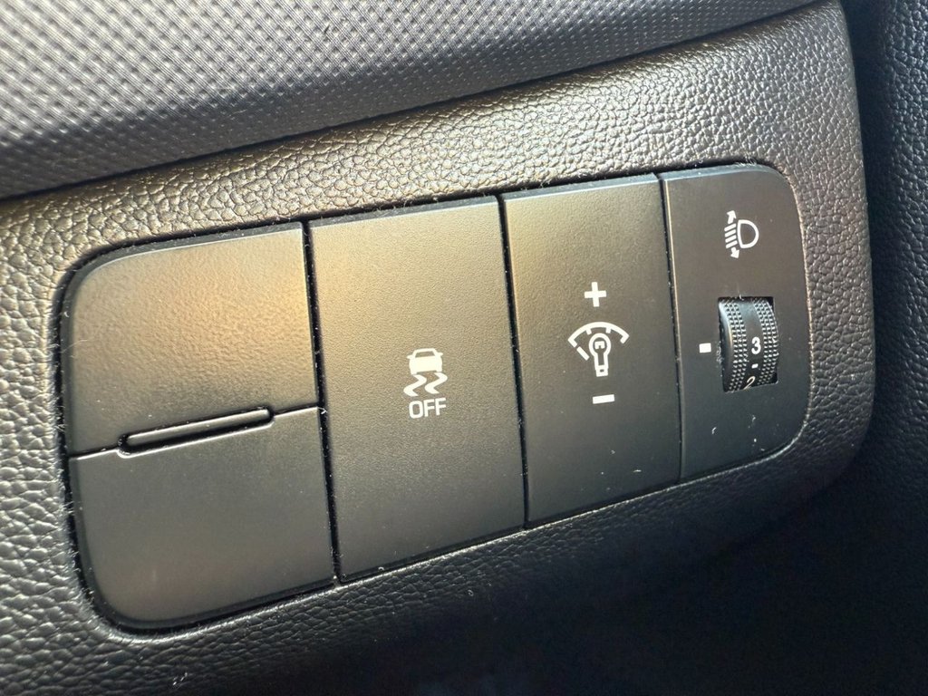 Used Hyundai i10 2016 for sale - 76686046: Photo 38