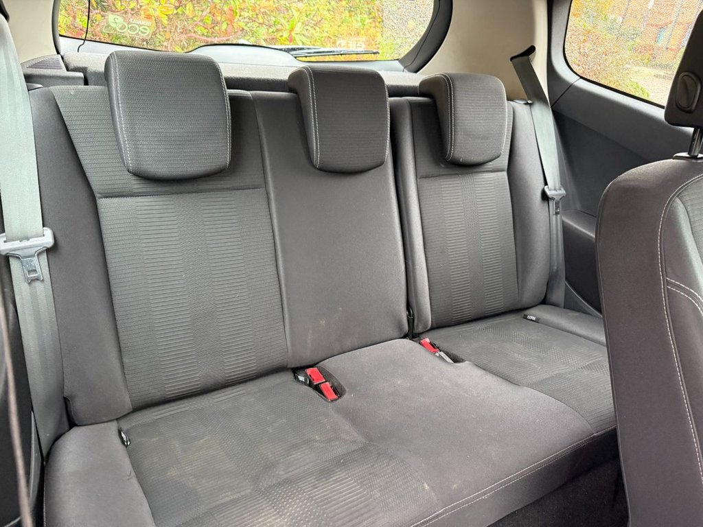 Used Renault Clio 2011 for sale - 77302184: Photo 13