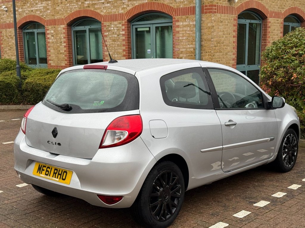 Used Renault Clio 2011 for sale - 77302184: Photo 7