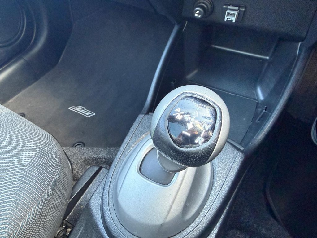 Used Honda Jazz 2009 for sale - 78002579: Photo 33