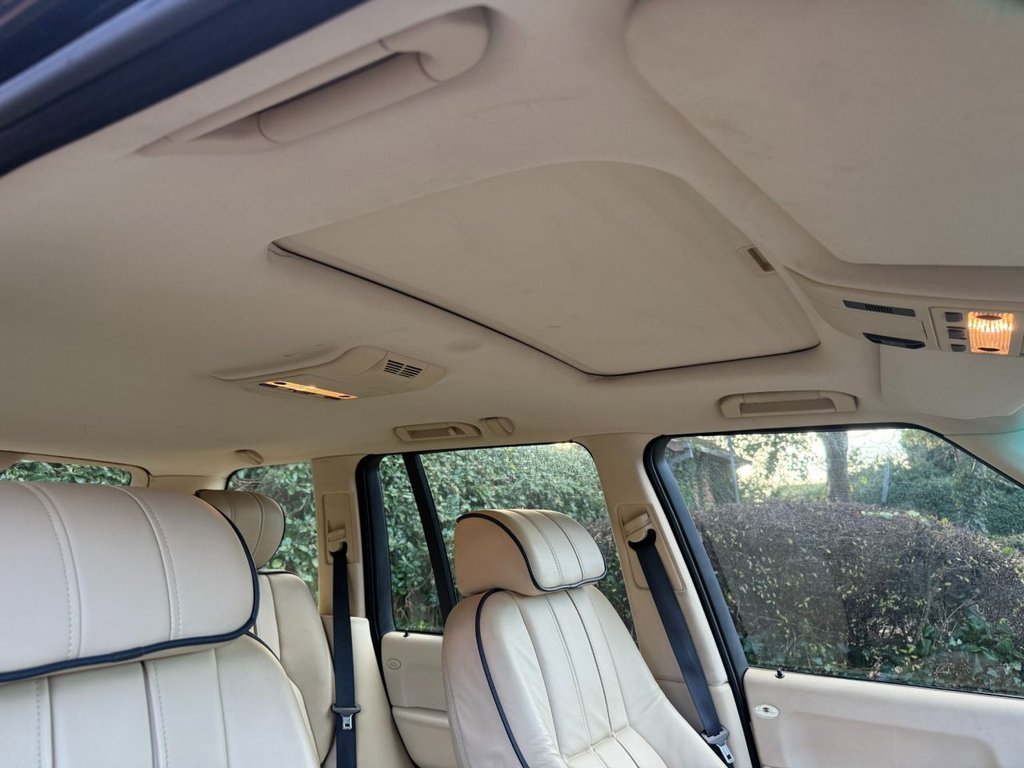 Used Land Rover Range Rover 2003 for sale - 77463579: Photo 15