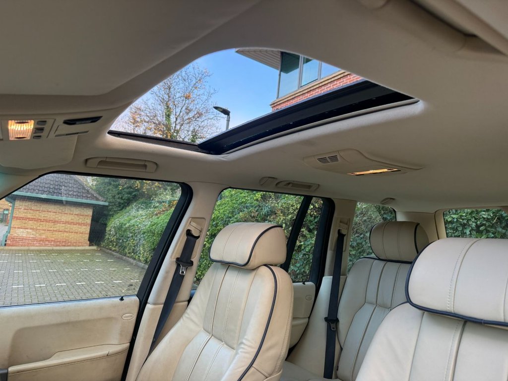 Used Land Rover Range Rover 2003 for sale - 77463579: Photo 18