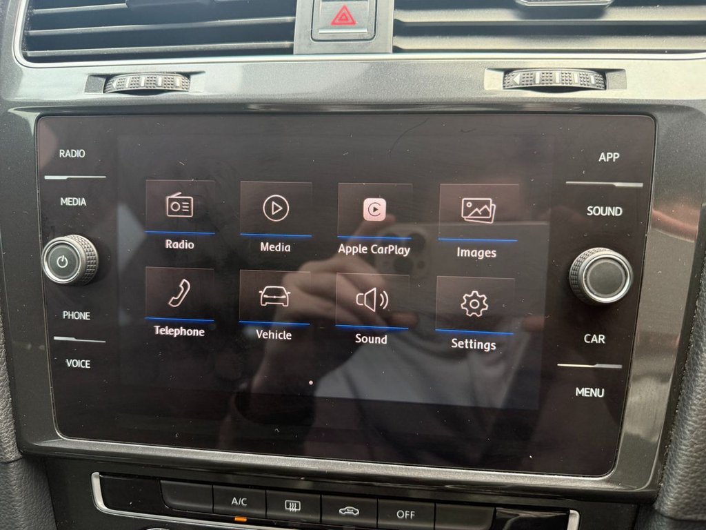 Used Volkswagen Golf 2018 for sale - 76367777: Photo 36