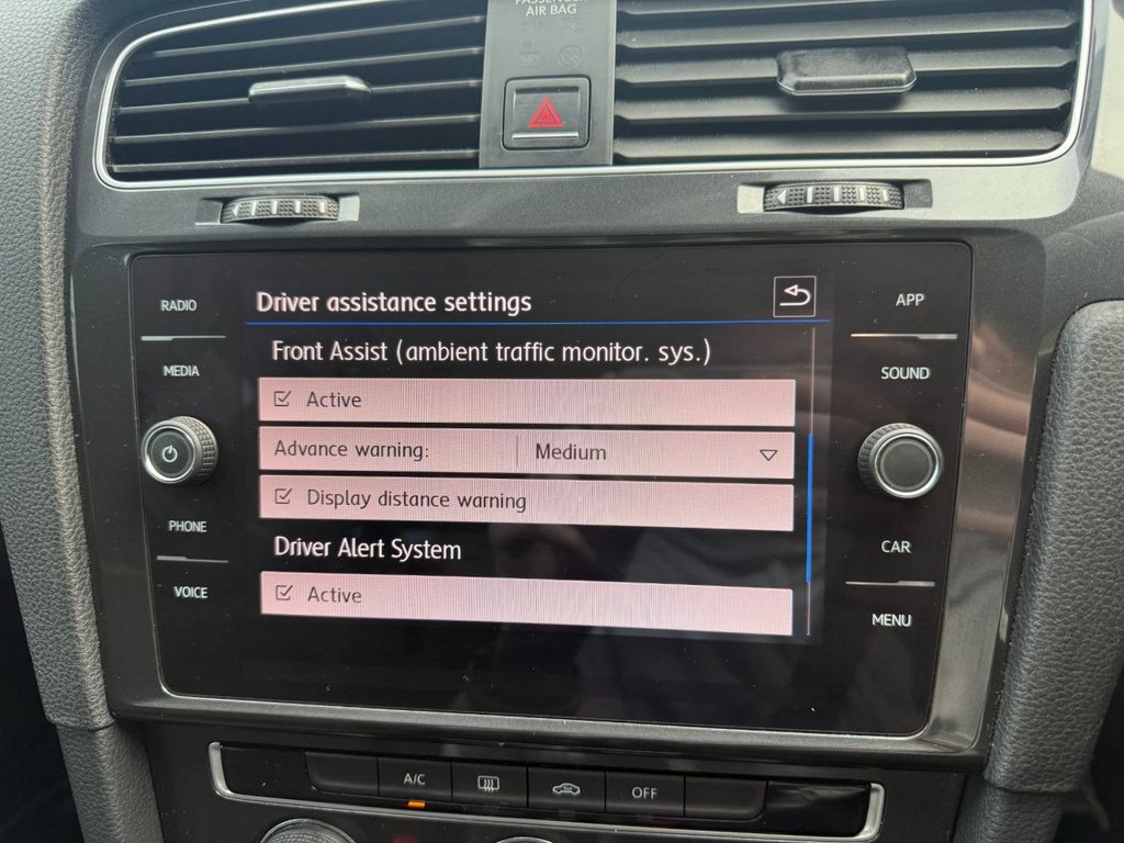 Used Volkswagen Golf 2018 for sale - 76367777: Photo 38