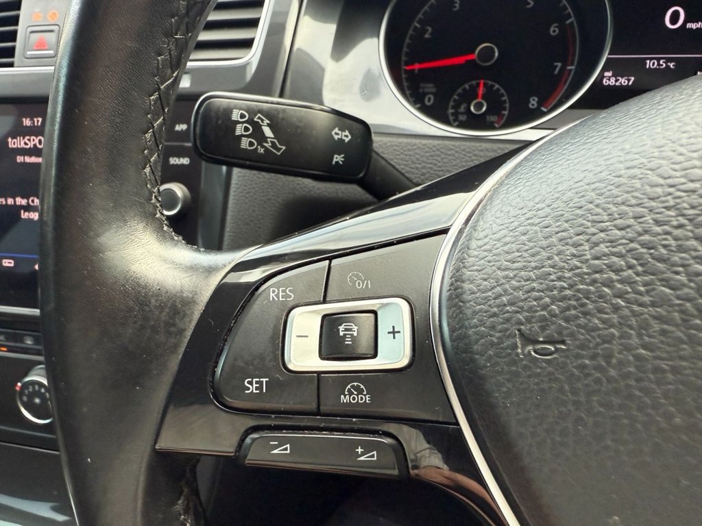 Used Volkswagen Golf 2018 for sale - 76367777: Photo 44