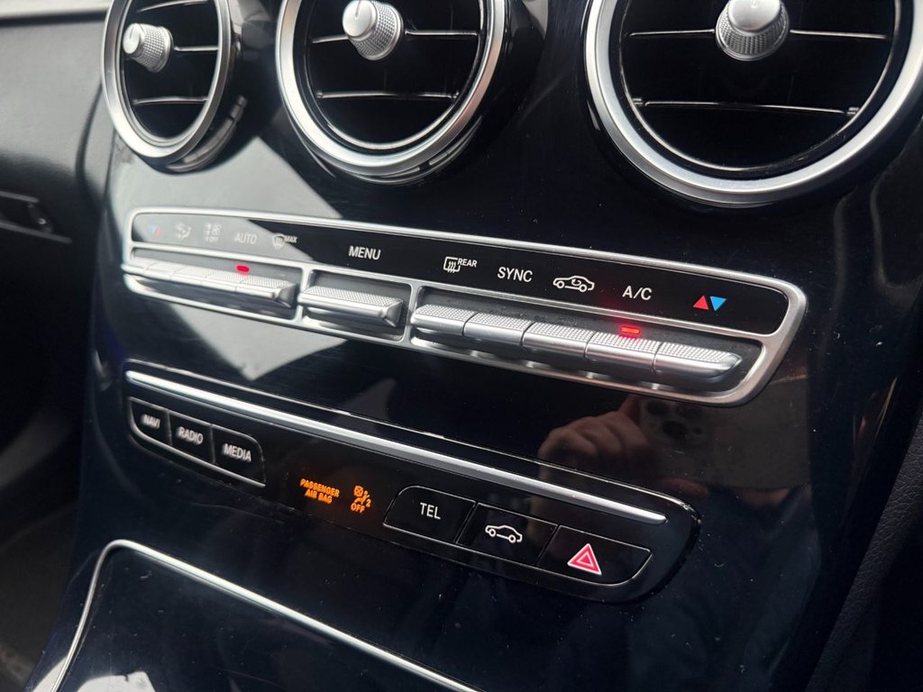 Used Mercedes-Benz C Class 2019 for sale - 76986316: Photo 35