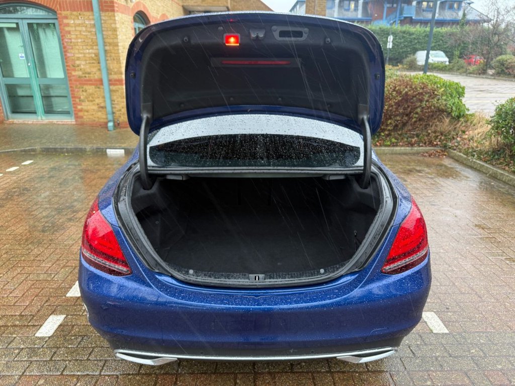 Used Mercedes-Benz C Class 2019 for sale - 76986316: Photo 38