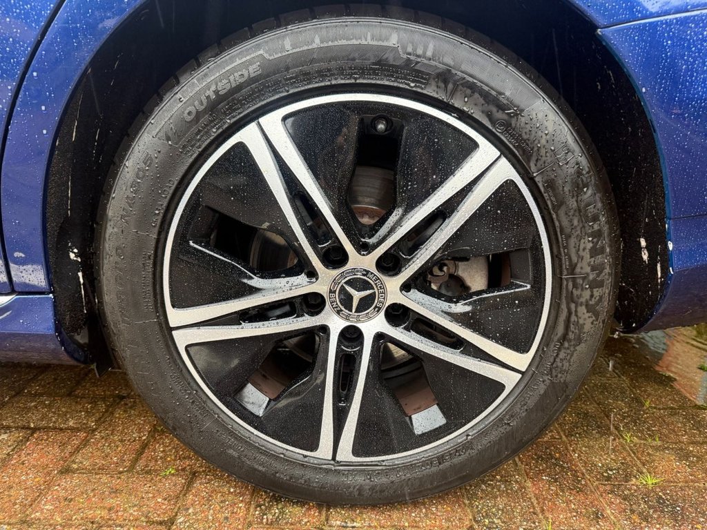 Used Mercedes-Benz C Class 2019 for sale - 76986316: Photo 40