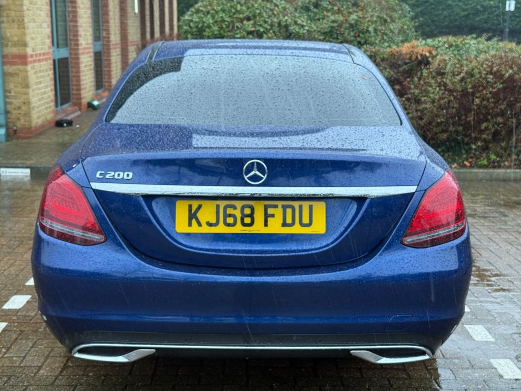 Used Mercedes-Benz C Class 2019 for sale - 76986316: Photo 7