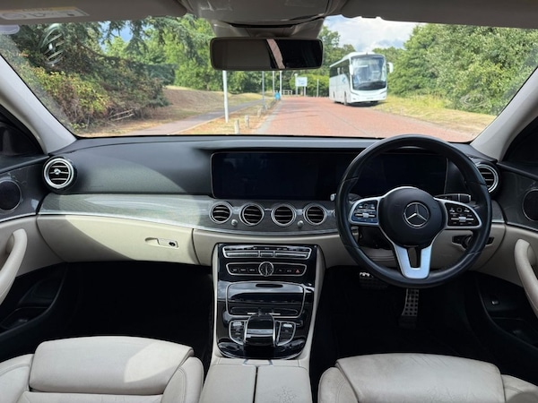 Used Mercedes-Benz E-Class 2018 for sale - 75383587: Photo 28