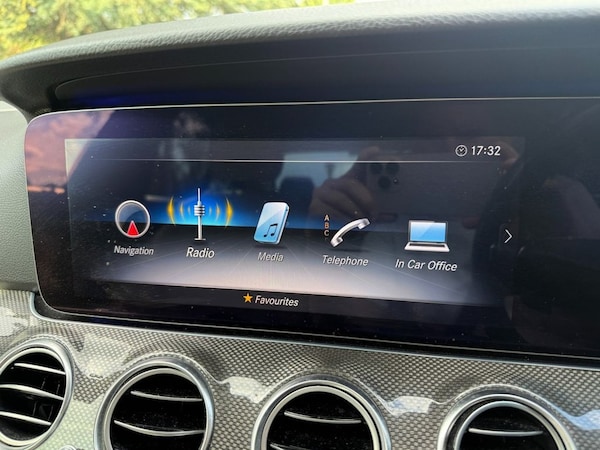 Used Mercedes-Benz E-Class 2018 for sale - 75383587: Photo 40