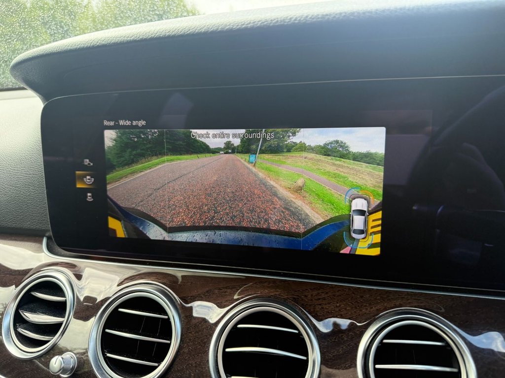 Used Mercedes-Benz E-Class 2020 for sale - 76147479: Photo 44