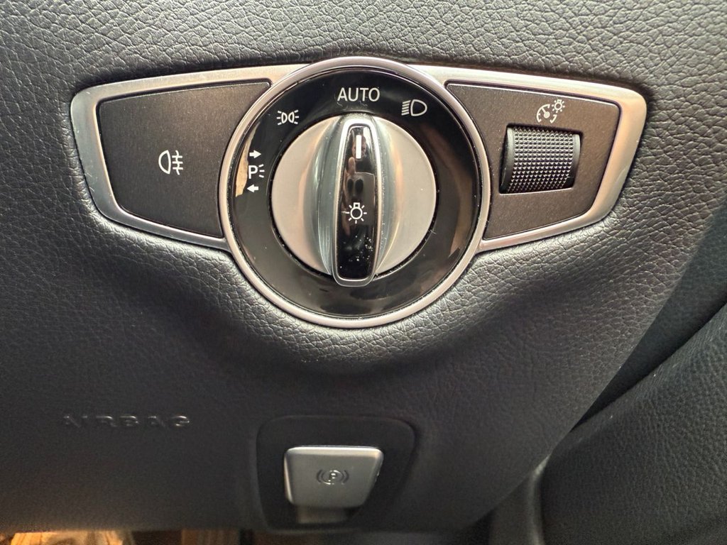 Used Mercedes-Benz E-Class 2020 for sale - 76147479: Photo 50