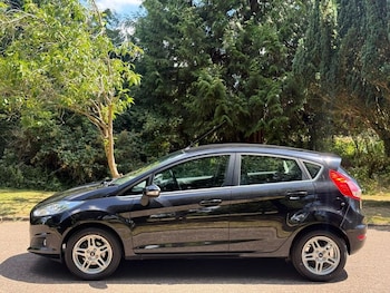 Used Ford Fiesta 2013 for sale - 79141720: Photo