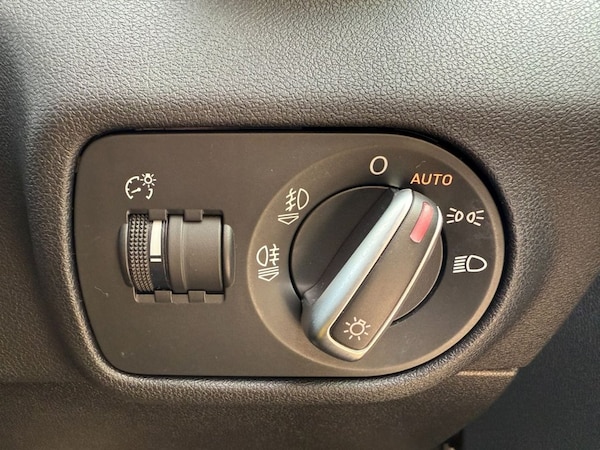Used Audi A1 2013 for sale - 76190819: Photo 39