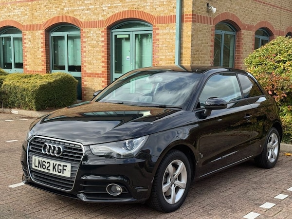 Used Audi A1 2013 for sale - 76190819: Photo 3