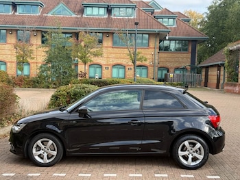Used Audi A1 2013 for sale - 76190819: Photo