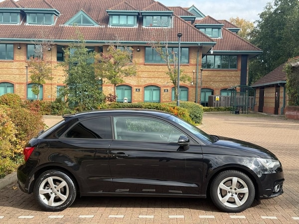 Used Audi A1 2013 for sale - 76190819: Photo 9