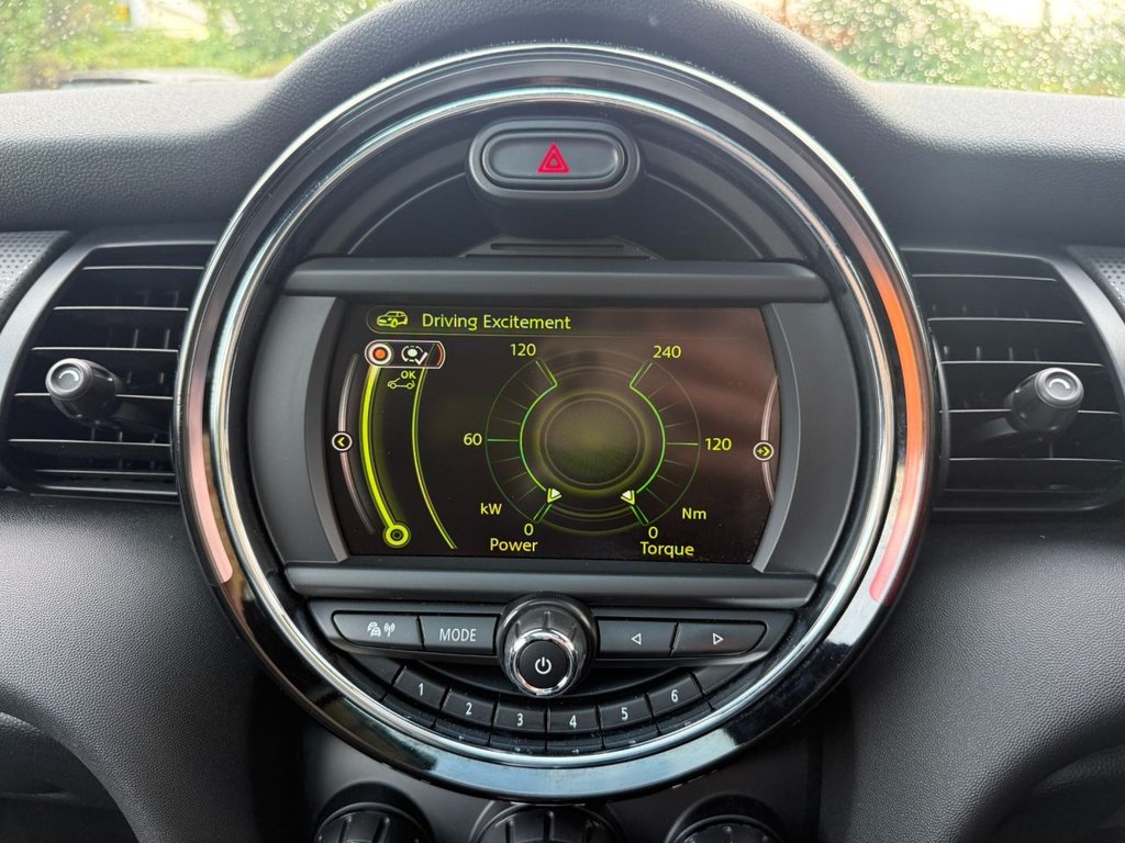 Used MINI Hatch 2015 for sale - 76851052: Photo 28