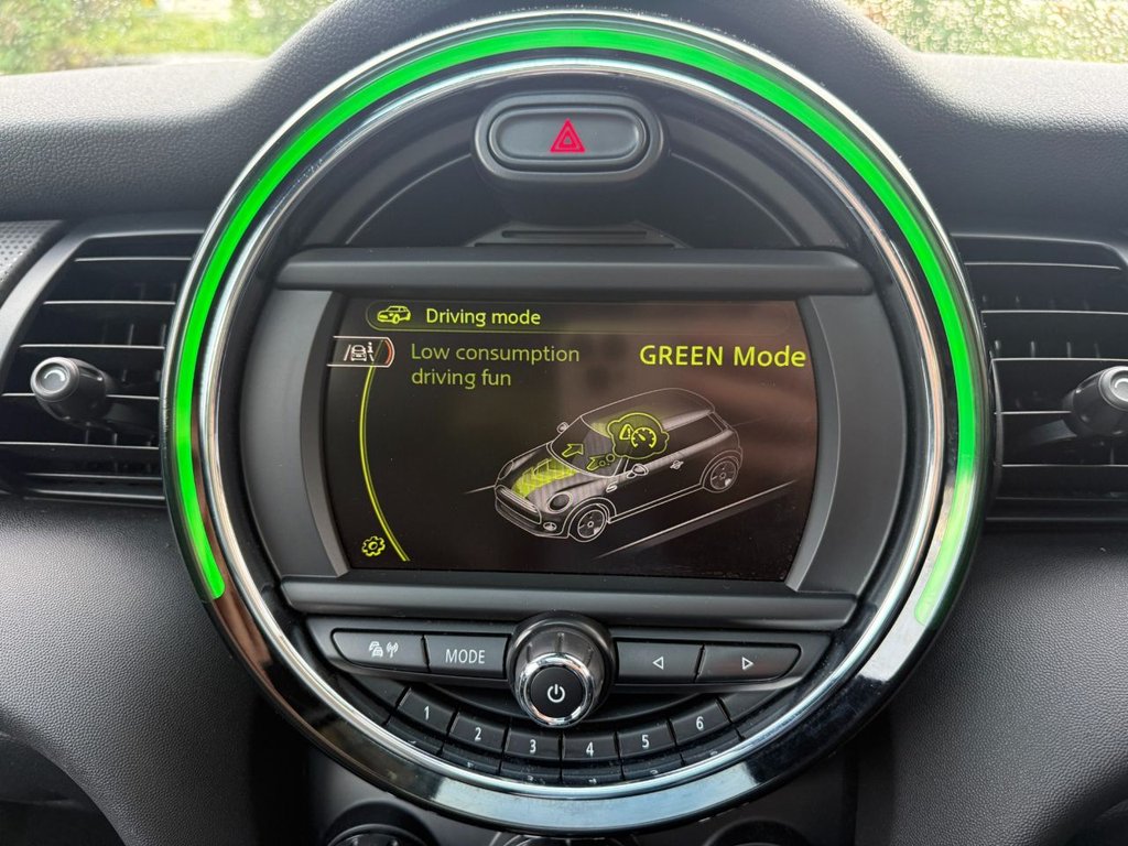 Used MINI Hatch 2015 for sale - 76851052: Photo 29