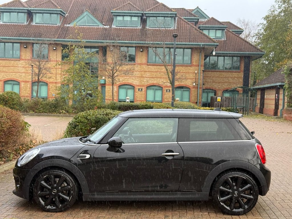 Used MINI Hatch 2015 for sale - 76851052: Photo 6