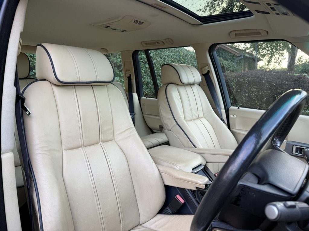Used Land Rover Range Rover 2003 for sale - 76632536: Photo 12