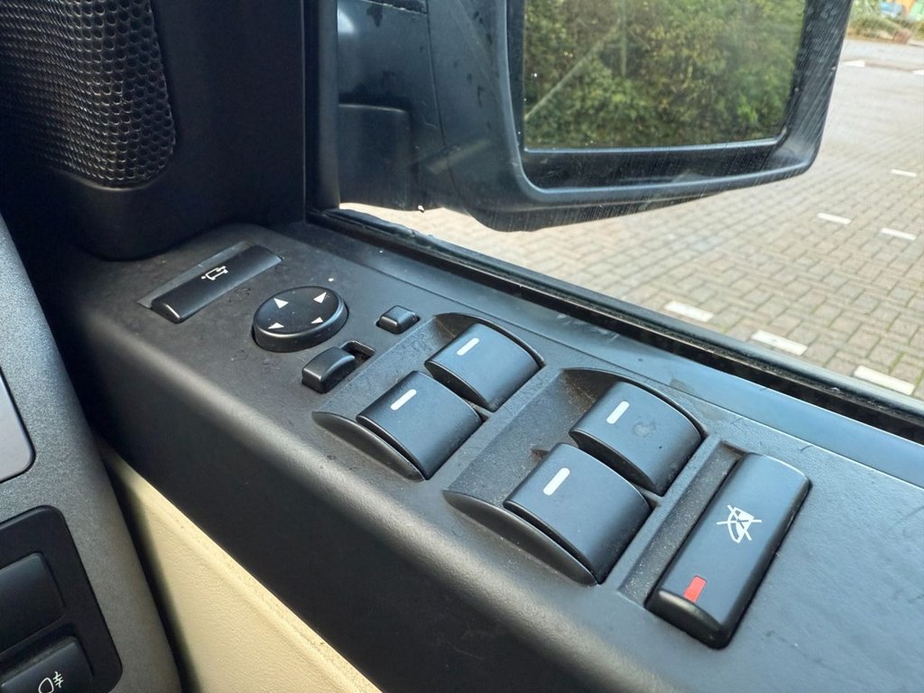 Used Land Rover Range Rover 2003 for sale - 76632536: Photo 36