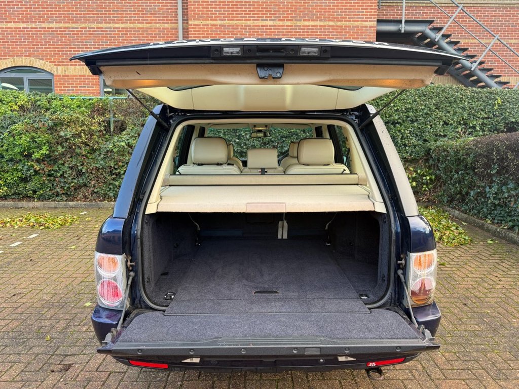 Used Land Rover Range Rover 2003 for sale - 76632536: Photo 47