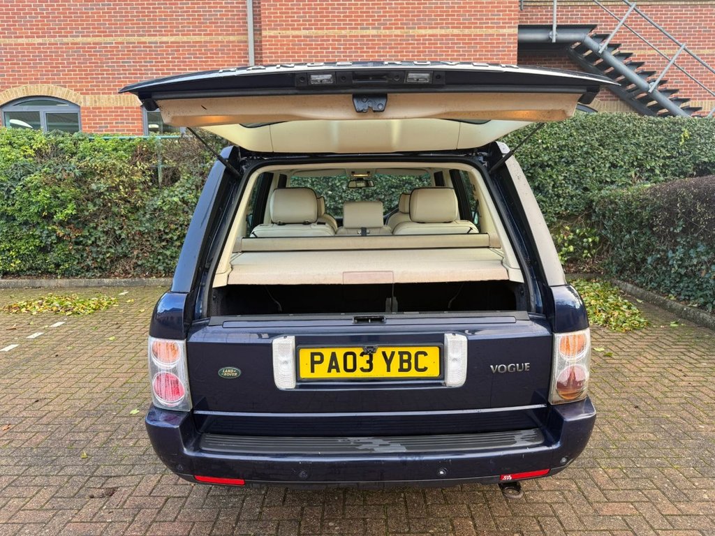 Used Land Rover Range Rover 2003 for sale - 76632536: Photo 48