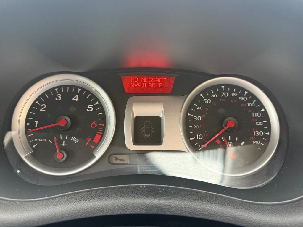 Used Renault Clio 2011 for sale - 76711124: Photo 20