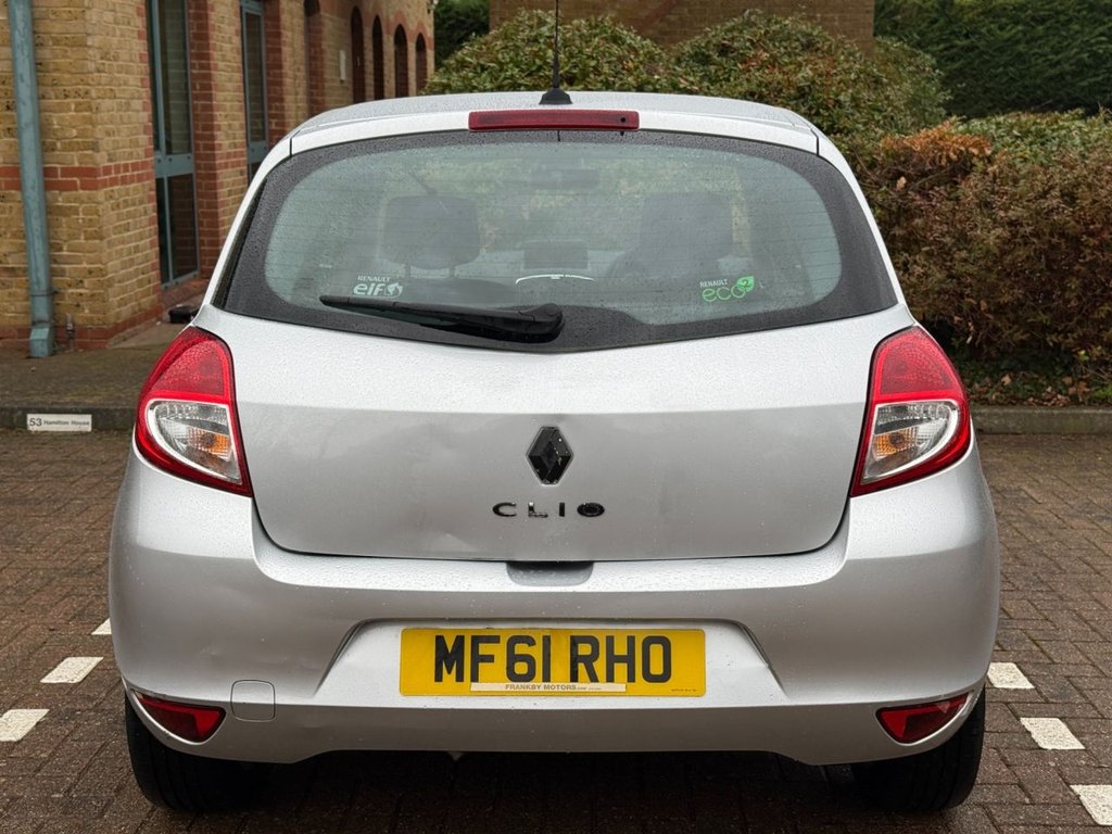 Used Renault Clio 2011 for sale - 76711124: Photo 7