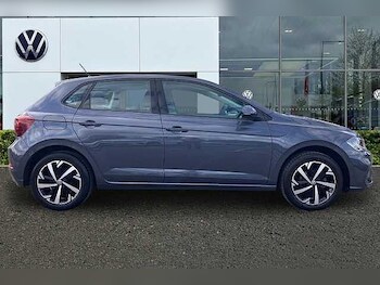 Used Volkswagen Polo 2024 for sale - 75705091: Photo