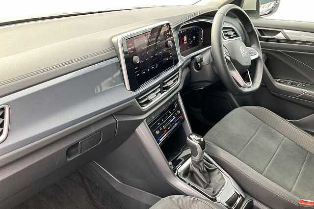 Used Volkswagen T-Roc 2022 for sale - 76119794: Photo 2