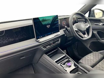 Used Volkswagen Tiguan 2024 for sale - 75700392: Photo