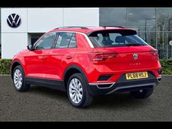 Used Volkswagen T-Roc 2018 for sale - 74650544: Photo