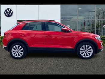 Used Volkswagen T-Roc 2018 for sale - 74650544: Photo