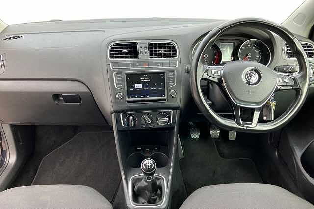 Used Volkswagen Polo 2016 for sale - 76197895: Photo 9