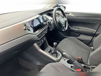 Used Volkswagen Polo 2020 for sale - 76855353: Photo