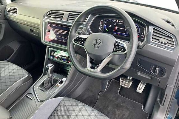 Used Volkswagen Tiguan 2023 for sale - 76019402: Photo 6