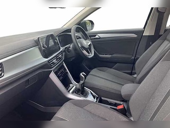 Used Volkswagen T-Roc 2024 for sale - 75323744: Photo