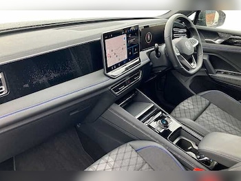 Used Volkswagen Tiguan 2024 for sale - 75261041: Photo