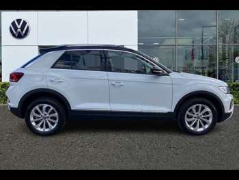 Used Volkswagen T-Roc 2024 for sale - 74003984: Photo