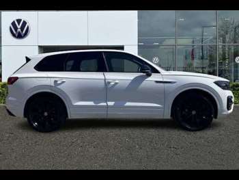 Used Volkswagen Touareg 2022 for sale - 74542673: Photo